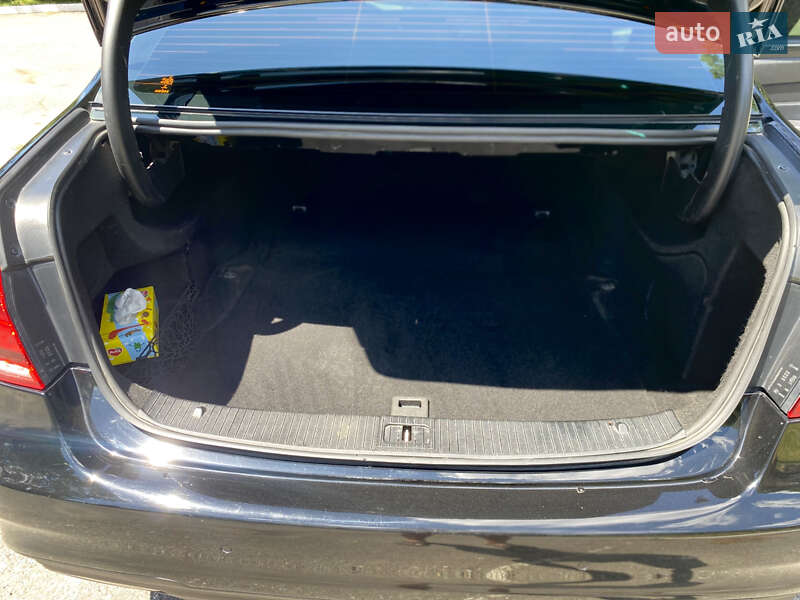 Седан Mercedes-Benz E-Class 2015 в Знаменке