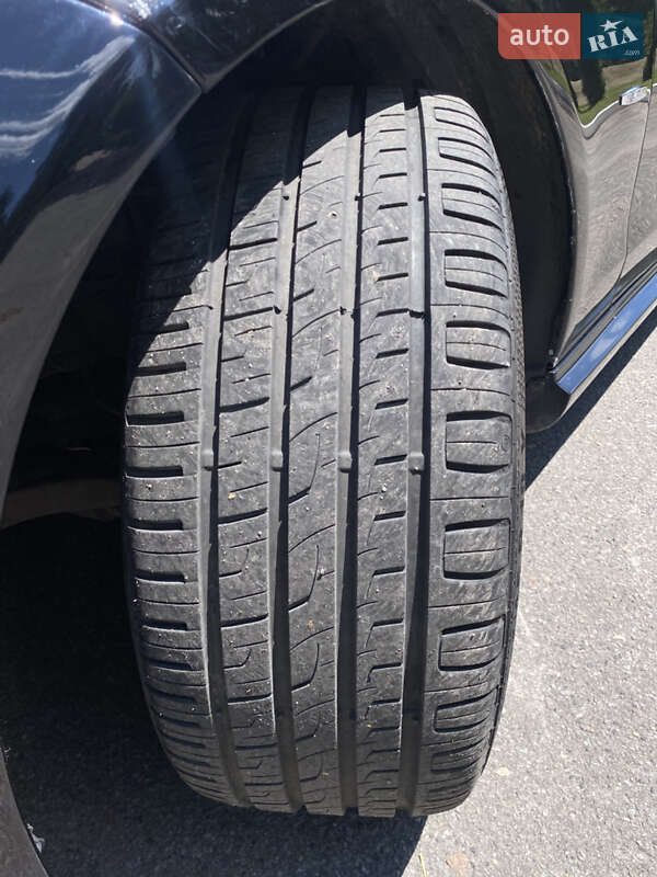 Седан Mercedes-Benz E-Class 2015 в Знаменке