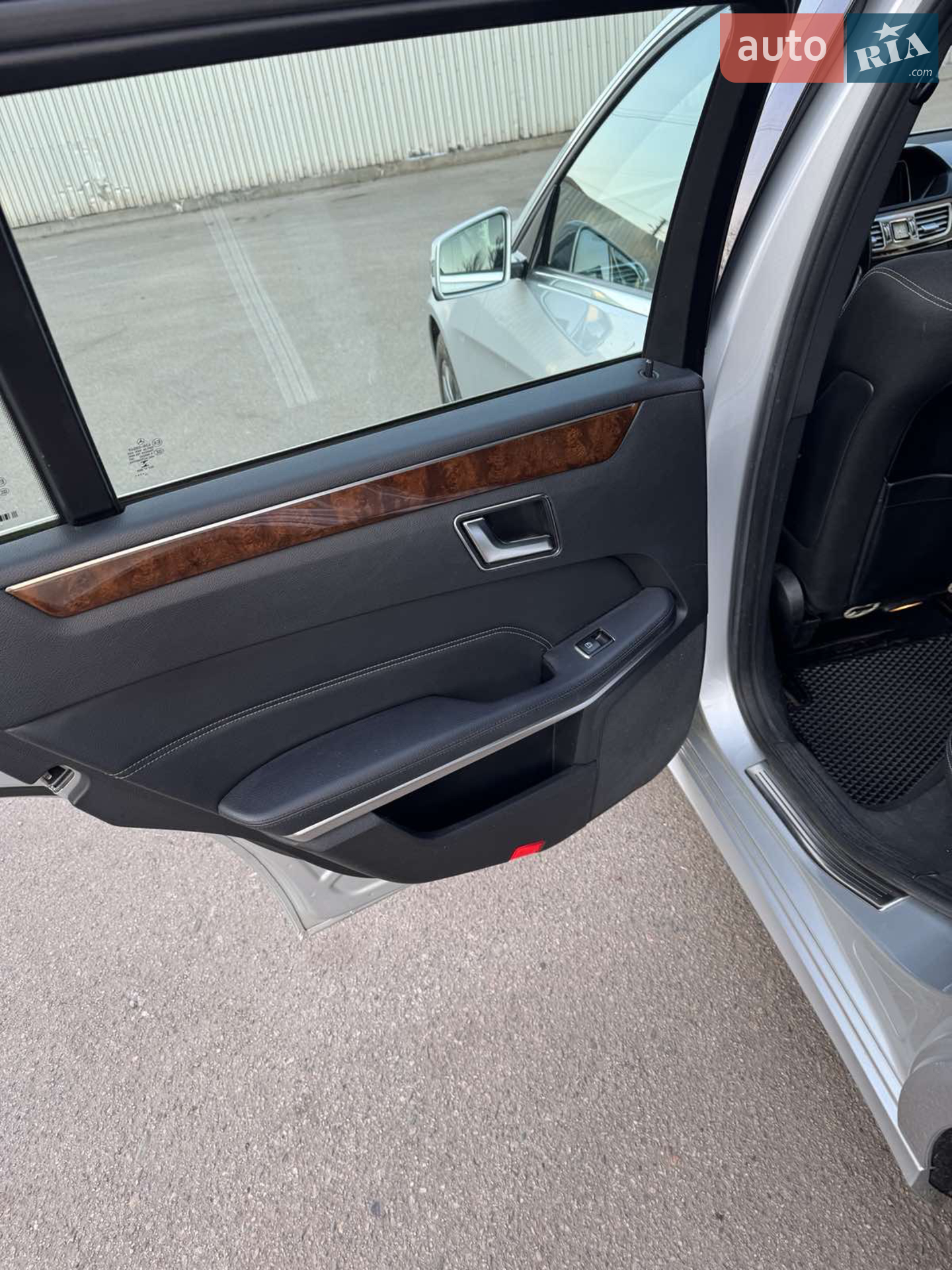 2014 Mercedes-Benz E-klasse - мініатюра 13