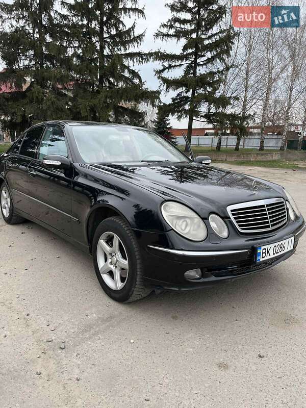 Mercedes-Benz E-Class 2004