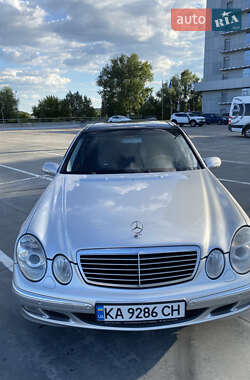 Седан Mercedes-Benz E-Class 2002 в 