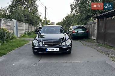 Седан Mercedes-Benz E-Class 2003 в Киеве