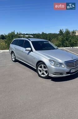 Универсал Mercedes-Benz E-Class 2012 в Ужгороде