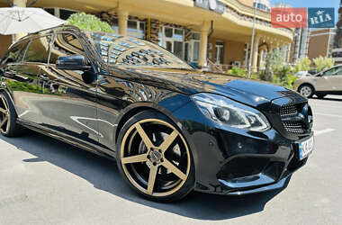 Універсал Mercedes-Benz E-Class 2015 в 