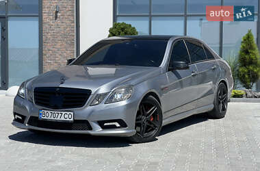 Седан Mercedes-Benz E-Class 2009 в 