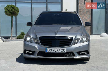 Седан Mercedes-Benz E-Class 2009 в 