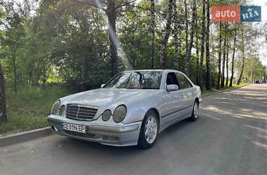 Седан Mercedes-Benz E-Class 2001 в 