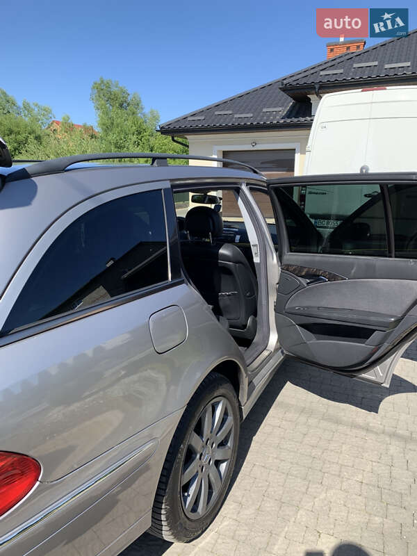 Універсал Mercedes-Benz E-Class 2003 в Яворові