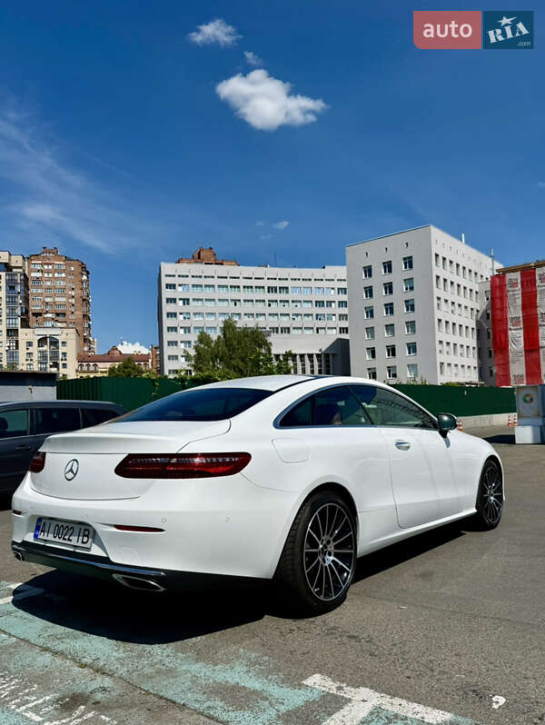 Купе Mercedes-Benz E-Class 2017 в Киеве