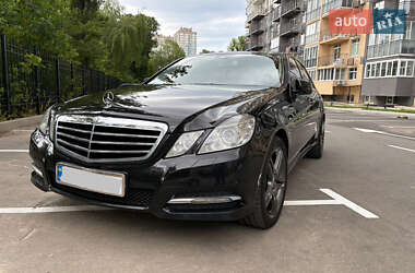 Седан Mercedes-Benz E-Class 2012 в 