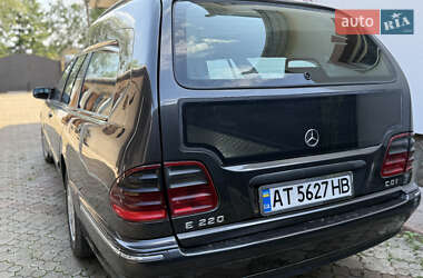 Катафалк Mercedes-Benz E-Class 2001 в 