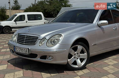 Седан Mercedes-Benz E-Class 2002 в Чернівцях