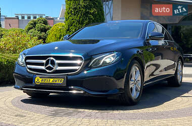Седан Mercedes-Benz E-Class 2016 в 