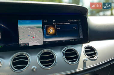 Седан Mercedes-Benz E-Class 2016 в 