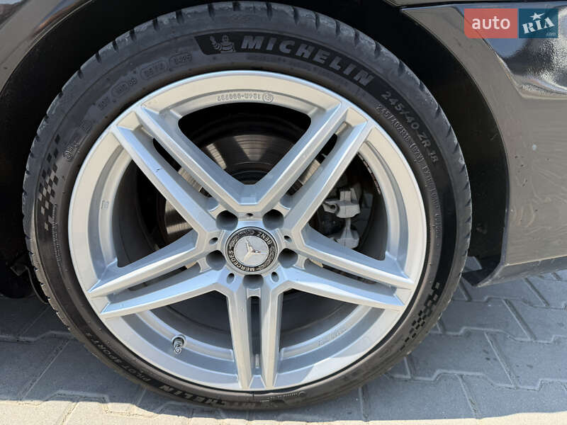 Купе Mercedes-Benz E-Class 2013 в Чернівцях
