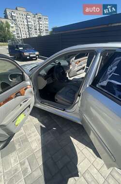 Седан Mercedes-Benz E-Class 2004 в 
