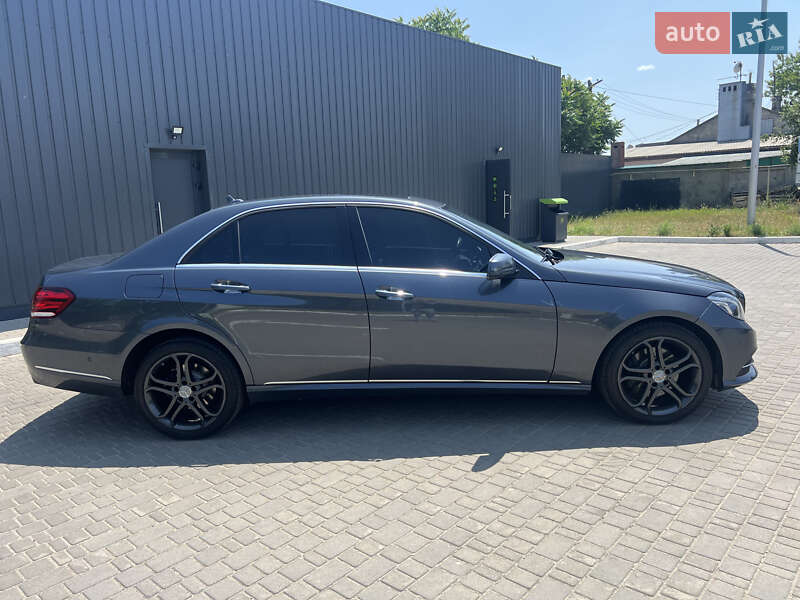 Седан Mercedes-Benz E-Class 2015 в Одессе
