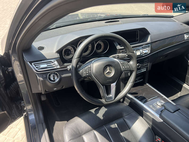 Седан Mercedes-Benz E-Class 2015 в Одессе