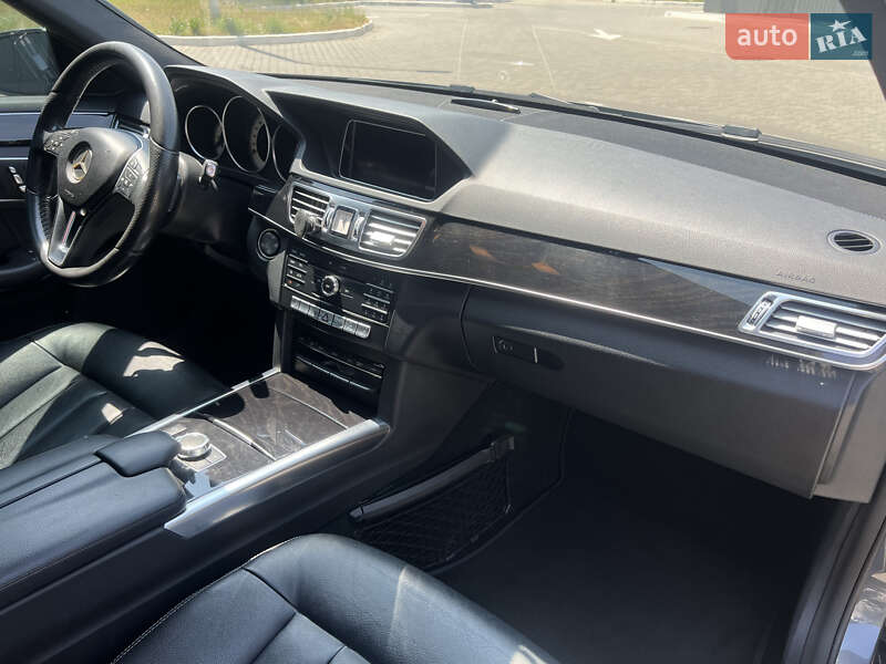 Седан Mercedes-Benz E-Class 2015 в Одессе