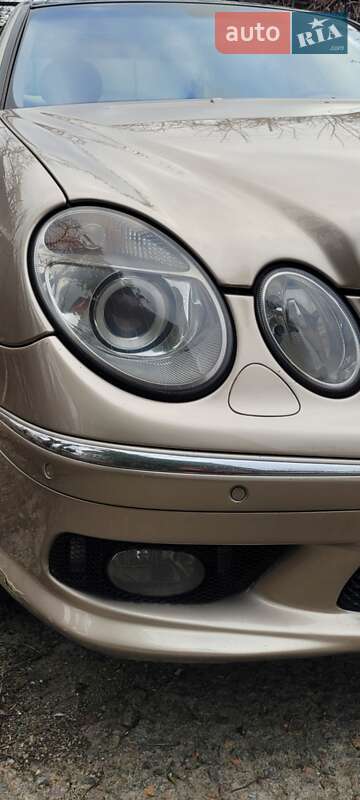 Седан Mercedes-Benz E-Class 2003 в Николаеве