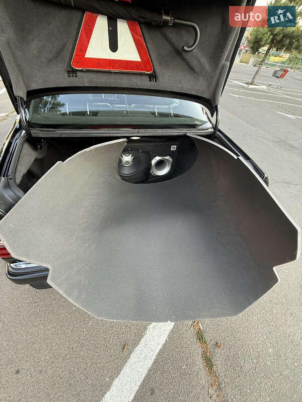 Купе Mercedes-Benz E-Class 1989 в Одесі