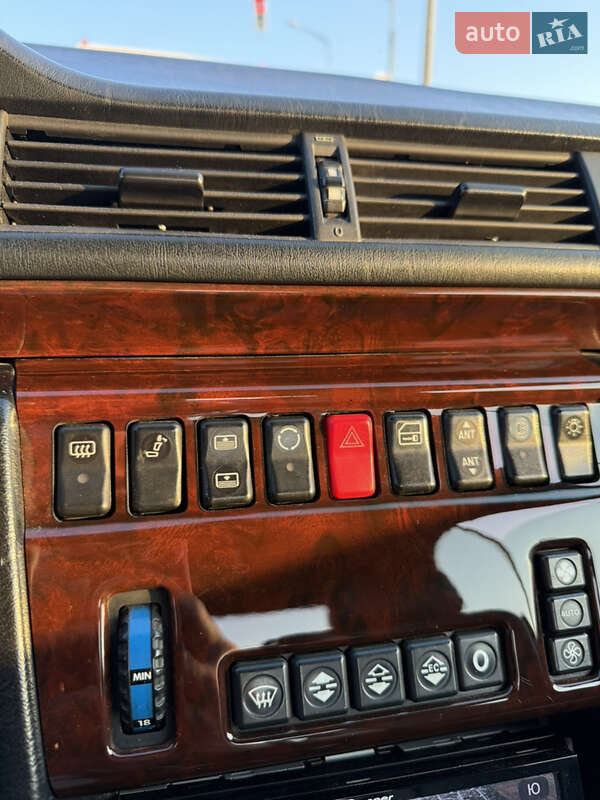 Купе Mercedes-Benz E-Class 1989 в Одесі