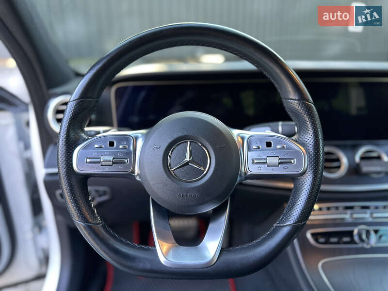 Седан Mercedes-Benz E-Class 2019 в Киеве