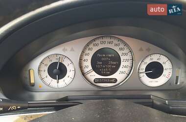 Седан Mercedes-Benz E-Class 2008 в 