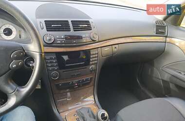 Седан Mercedes-Benz E-Class 2008 в 
