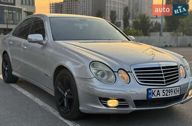 Седан Mercedes-Benz E-Class 2005 в 