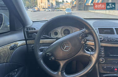 Седан Mercedes-Benz E-Class 2005 в 