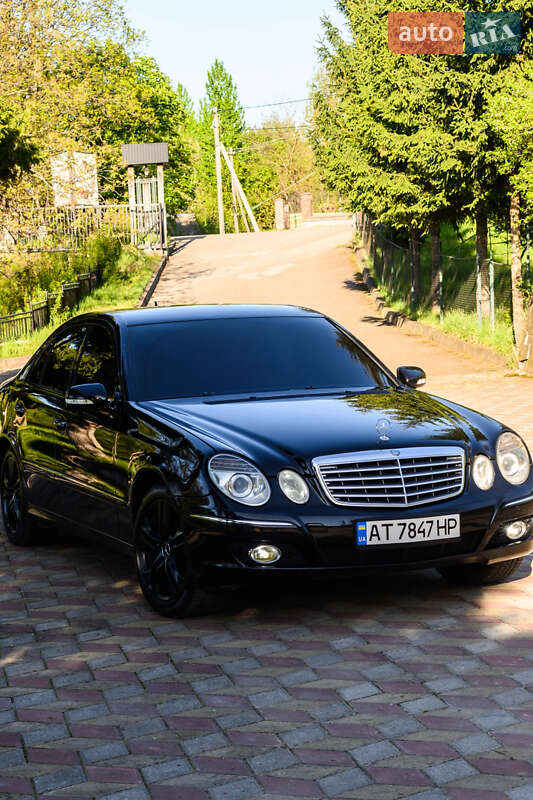 Седан Mercedes-Benz E-Class 2007 в Коломые