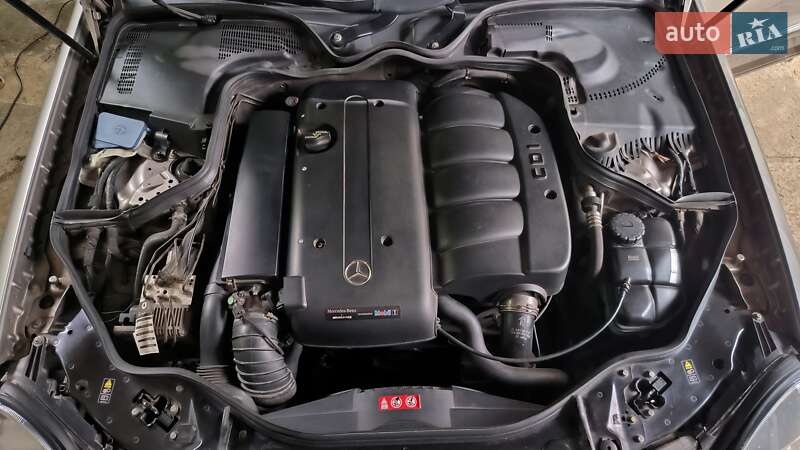 Седан Mercedes-Benz E-Class 2006 в Надворной