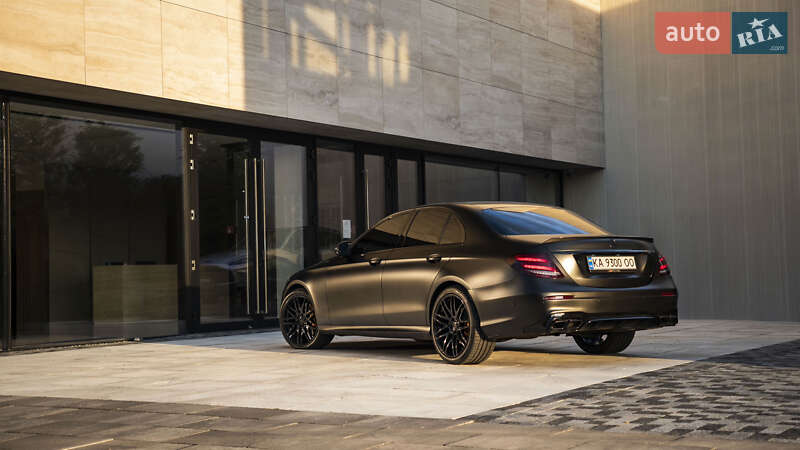 Седан Mercedes-Benz E-Class 2018 в Киеве