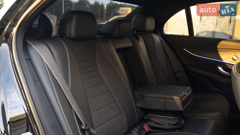 Седан Mercedes-Benz E-Class 2018 в Киеве