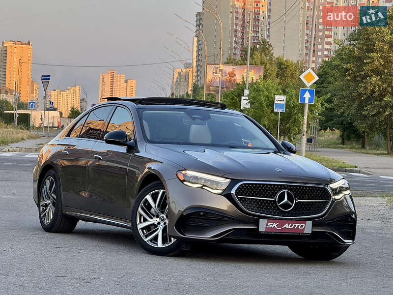 Седан Mercedes-Benz E-Class 2024 в Киеве