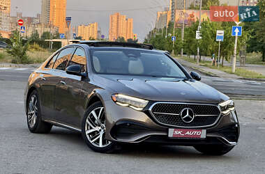 Седан Mercedes-Benz E-Class 2024 в 