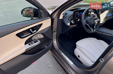 Седан Mercedes-Benz E-Class 2024 в 