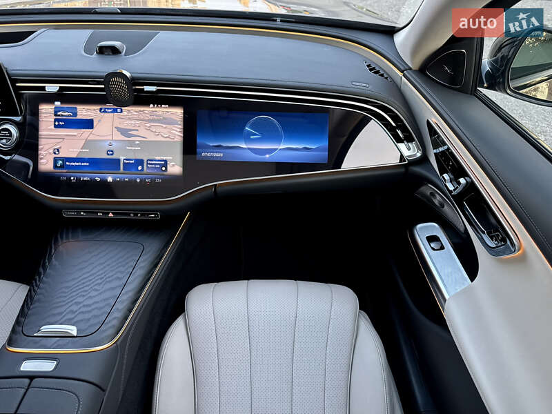 Седан Mercedes-Benz E-Class 2024 в Киеве