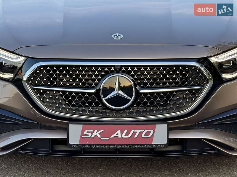 Седан Mercedes-Benz E-Class 2024 в Киеве