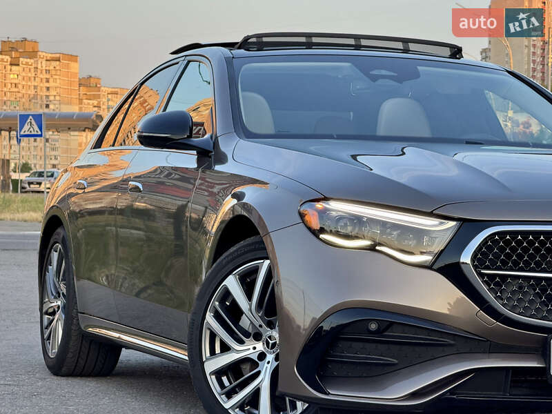 Седан Mercedes-Benz E-Class 2024 в Киеве