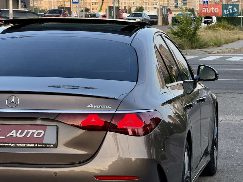 Седан Mercedes-Benz E-Class 2024 в Киеве