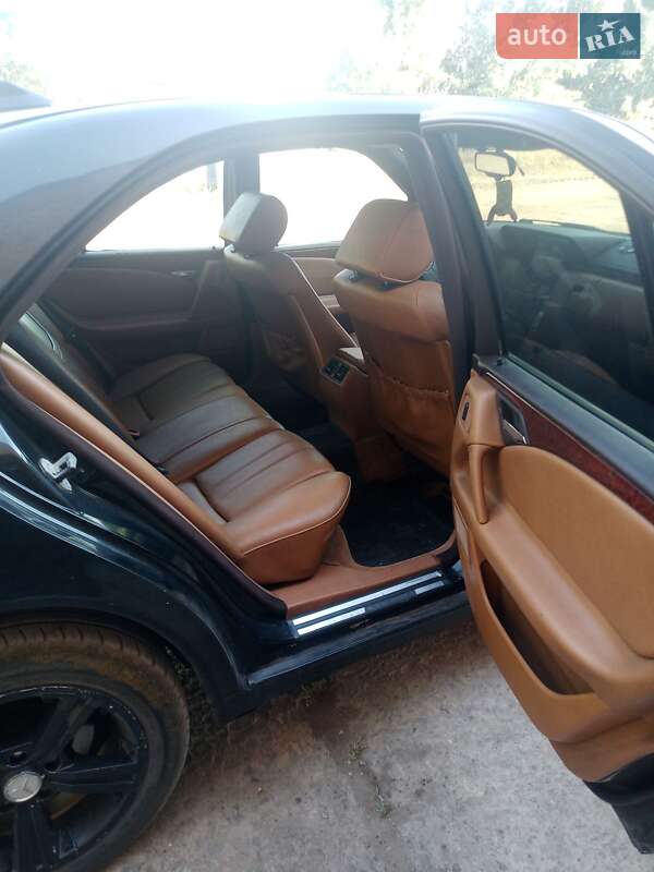 Седан Mercedes-Benz E-Class 1996 в Галициновом