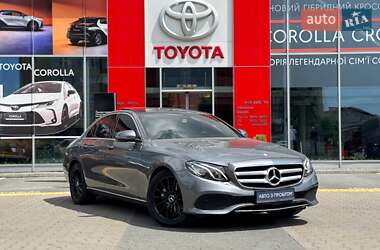 Седан Mercedes-Benz E-Class 2016 в Ивано-Франковске