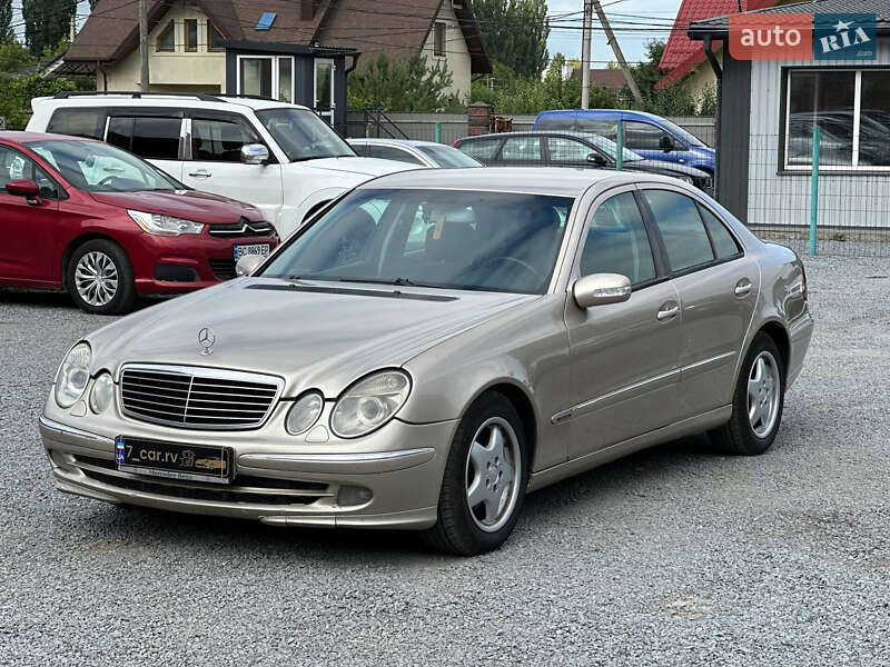 Mercedes-Benz E-Class 2002
