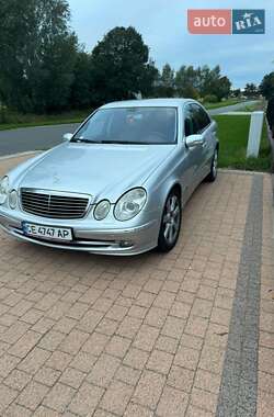 Седан Mercedes-Benz E-Class 2005 в Черновцах