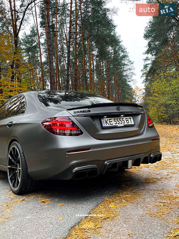 Седан Mercedes-Benz E-Class 2018 в Киеве