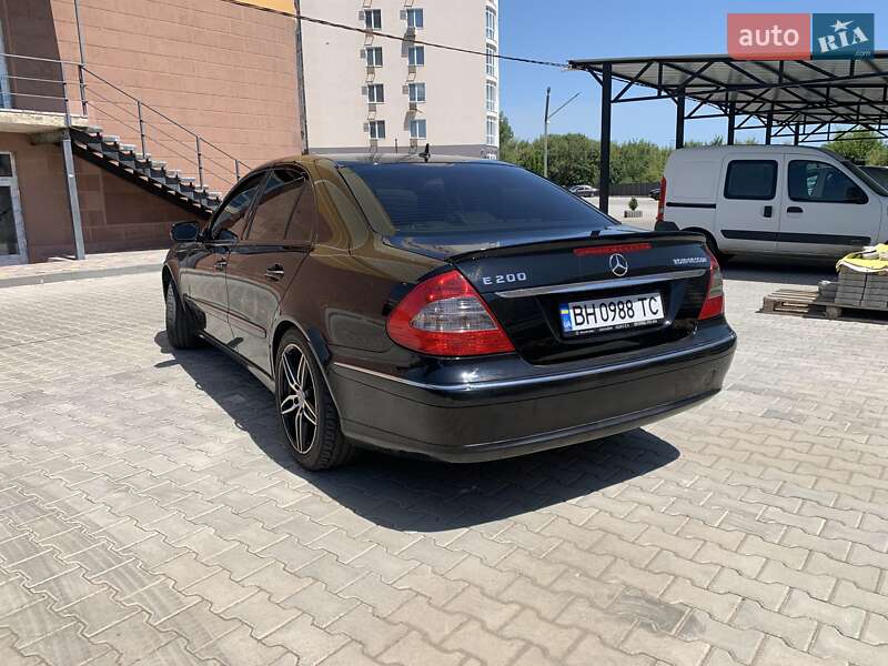 Седан Mercedes-Benz E-Class 2008 в Одессе