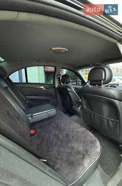Седан Mercedes-Benz E-Class 2003 в 