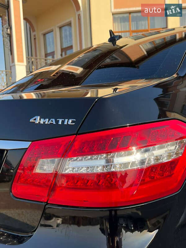 Седан Mercedes-Benz E-Class 2013 в Меденичах